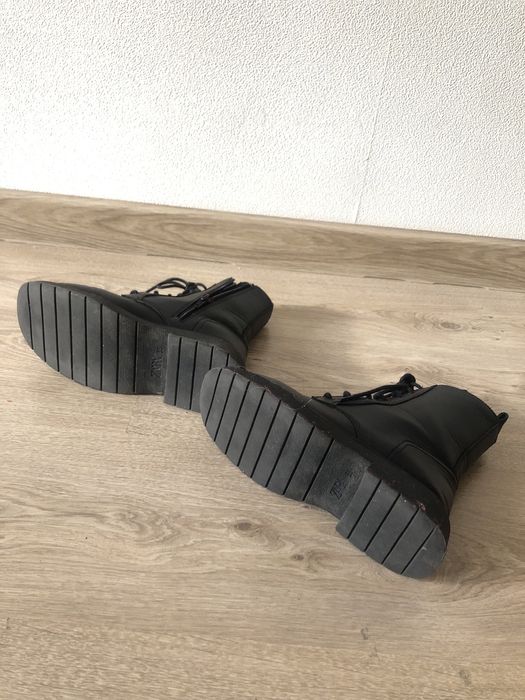 Сапожки сапоги Zara 35 размера