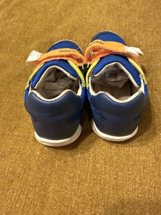 Pantofi Geox, marimea 25