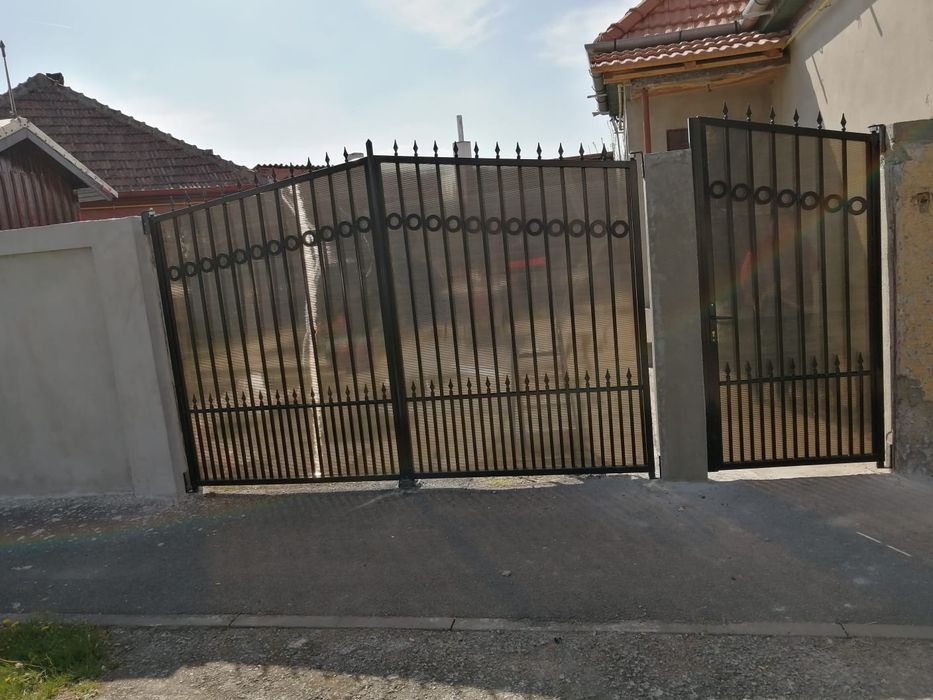 Confecționam la comandă porț,i garduri, balustrade