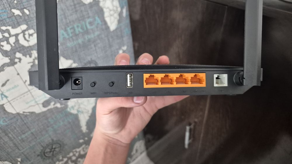 Продаётся tp-link archer vr400