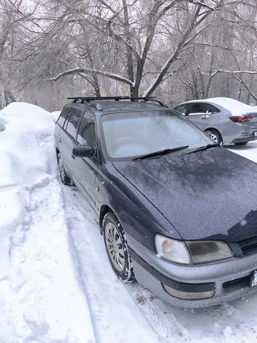 Продам Toyota caldina