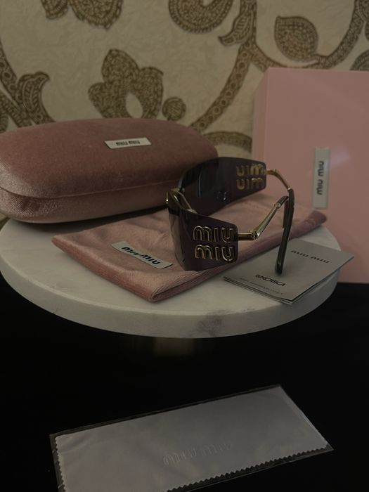 Ochelari de soare Miu Miu