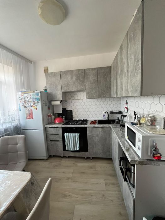 Продам квартиру 3х комнатную