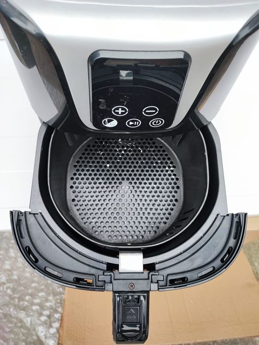 Friteuză digitală cu aer multifuncțională cu temporizator și control a