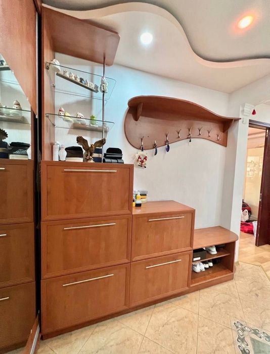 СРОЧНО! Продаётся квартира 182м²  ориентир метро Айбек