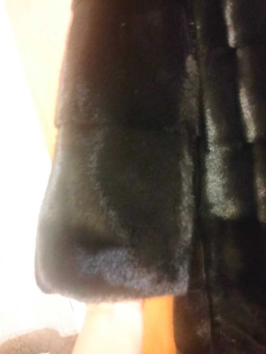 Продам норковую шубу