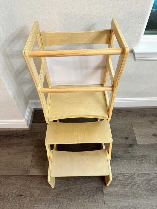 Монтесори кула 3 в 1 – помощна кула, бюро и стол, дъска за рисуване