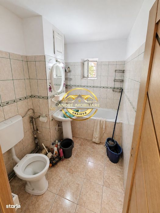Apartament decomandat,Rovine,parter înalt,centrală termică,cu balcon