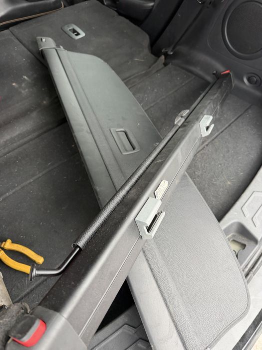 Щори багажник Volkswagen Passat b7