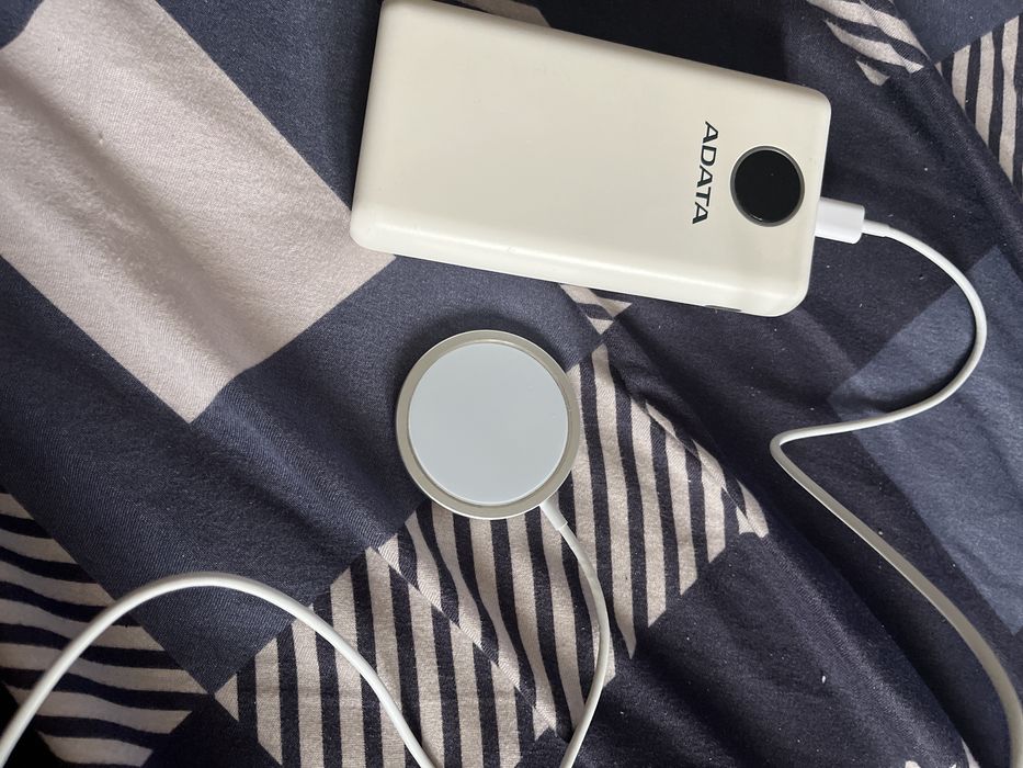 incarcator wireless pt iPhone si baterie externa de 20000 mAh