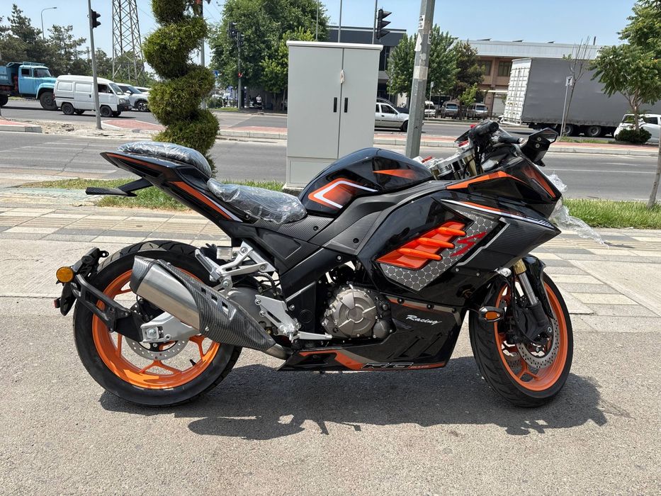 Продается Ducati 400. Имеется рассрочка