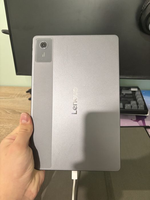 Vand Tableta Lenovo Idea Tab 11”