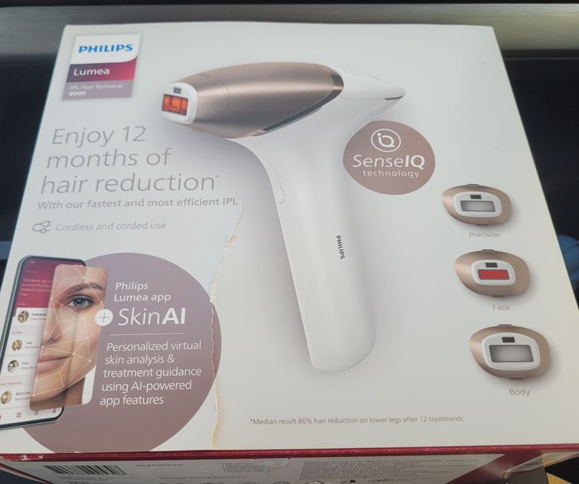 Epilator IPL Philips Lumea Seria 9900