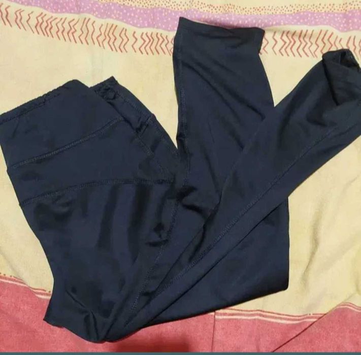 Colant Nike vară trei sferturi M second hand