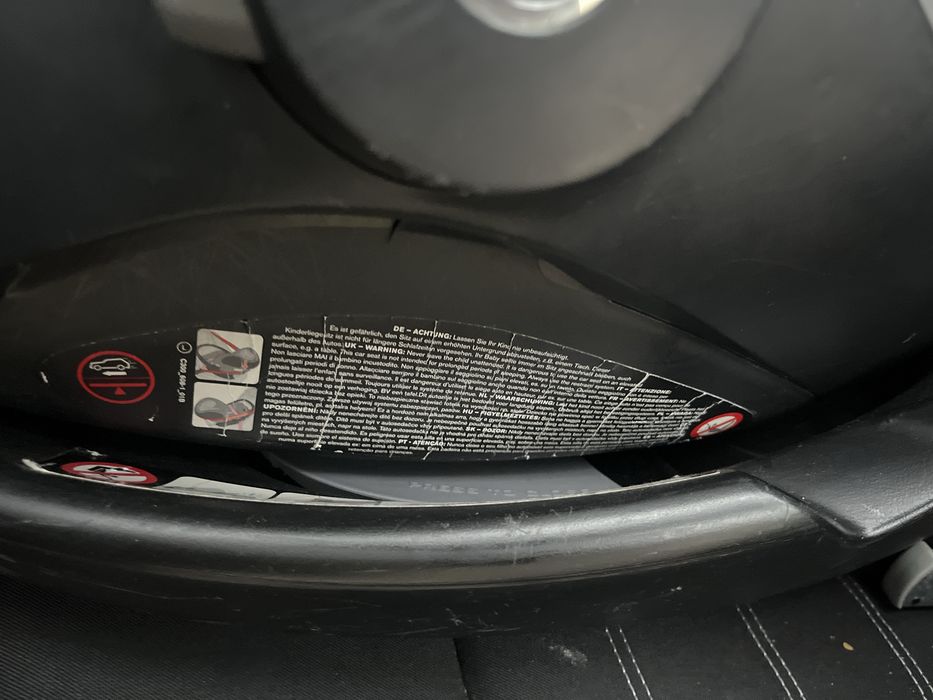Scoica Cybex Isofix nou nascut baza PLATINUM stare buna