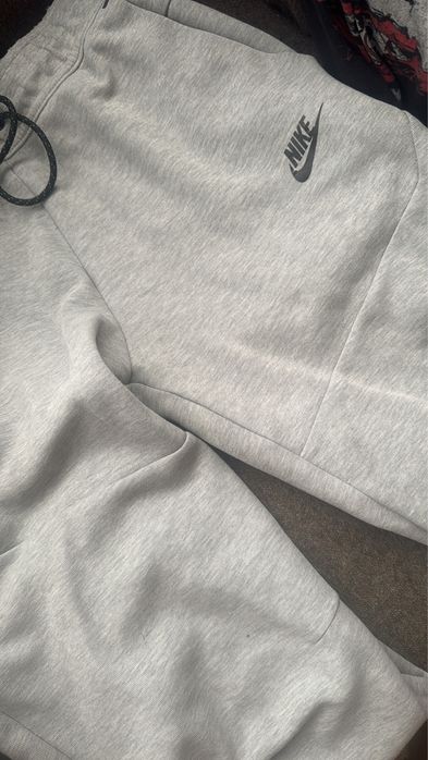 Nike tech fleece