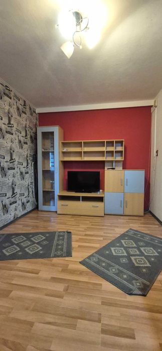 Inchiriez apartament 2 camere in Fetești Gară- zona Penny - Spital