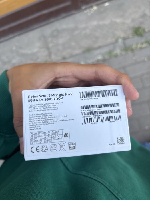 продаю телефон редми нот 13