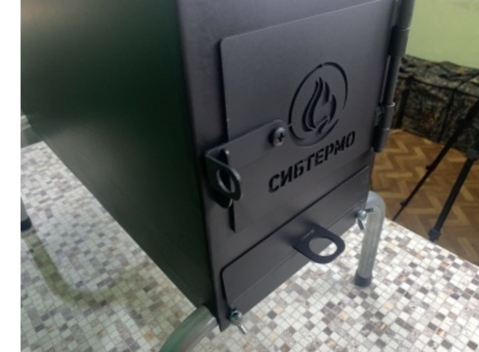 Печь сибтермо и 2 уголка бонусом, и коврик под печь.