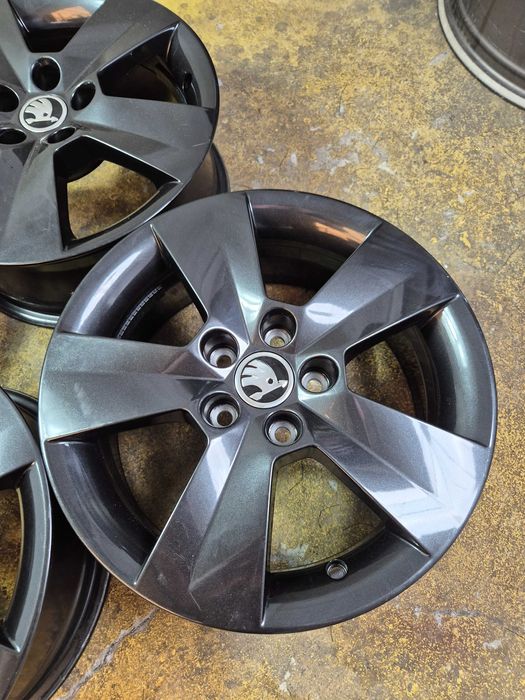 Jante Aliaj 5x100 15'' - OEM Skoda Fabia Skoda Rapid Skoda Scala / VW POLO / Seat Ibiza / AUDI A1 CA UNELE NOI 2024