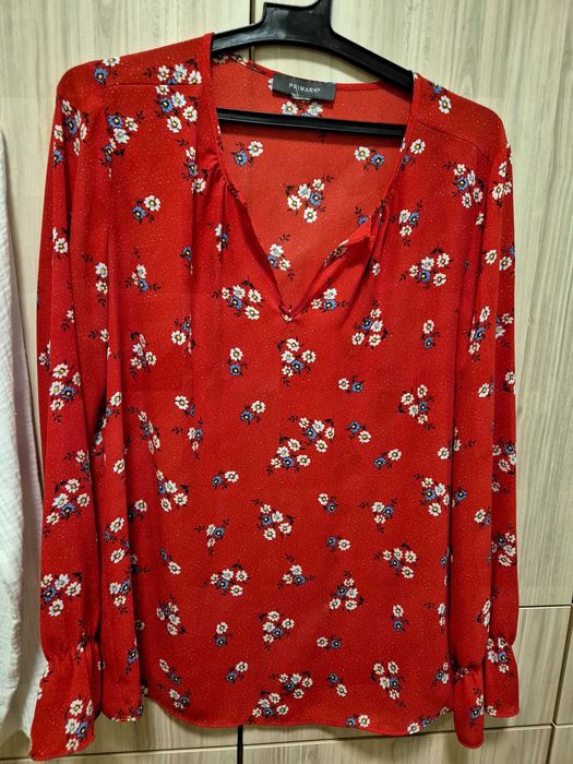 Дамски ризи размер S-M