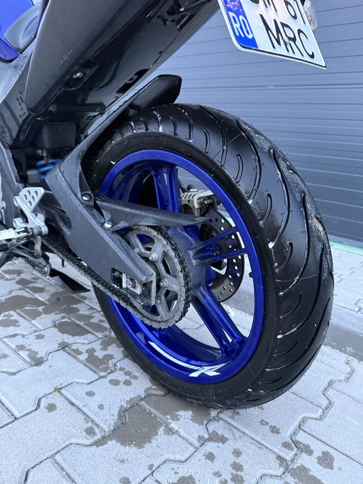 Yamaha YZF-R125