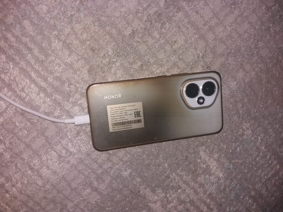 Продаётся Honor 400 lite