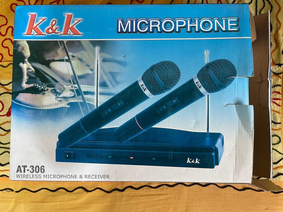 Set microfoane wireless K&K – 2 microfoane + receiver