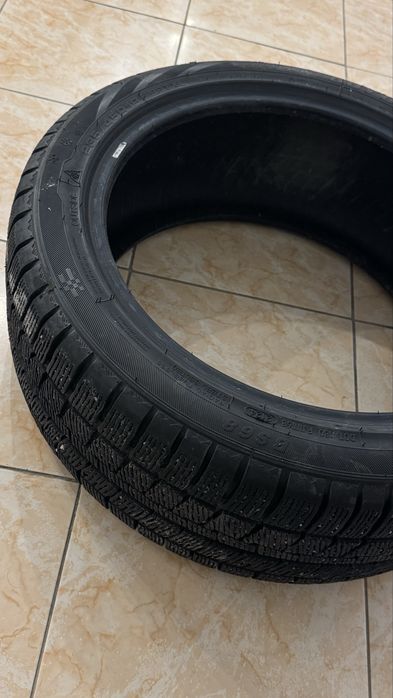 Продам шины донгелек Автошины