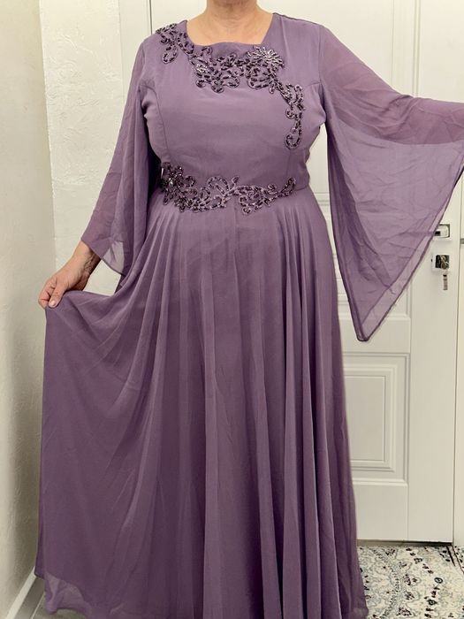 Продам платье вечернее