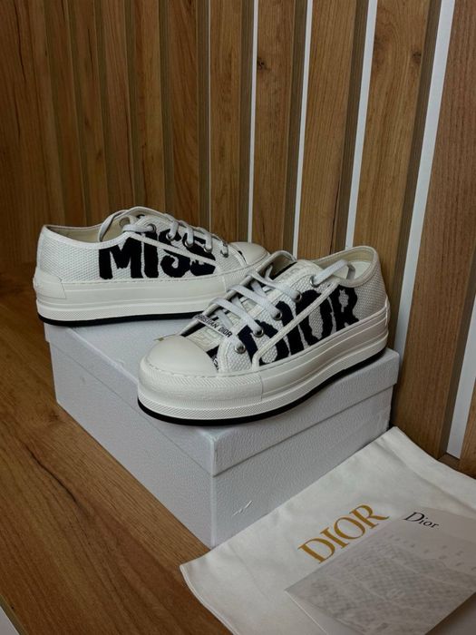 Дамски обувки Dior