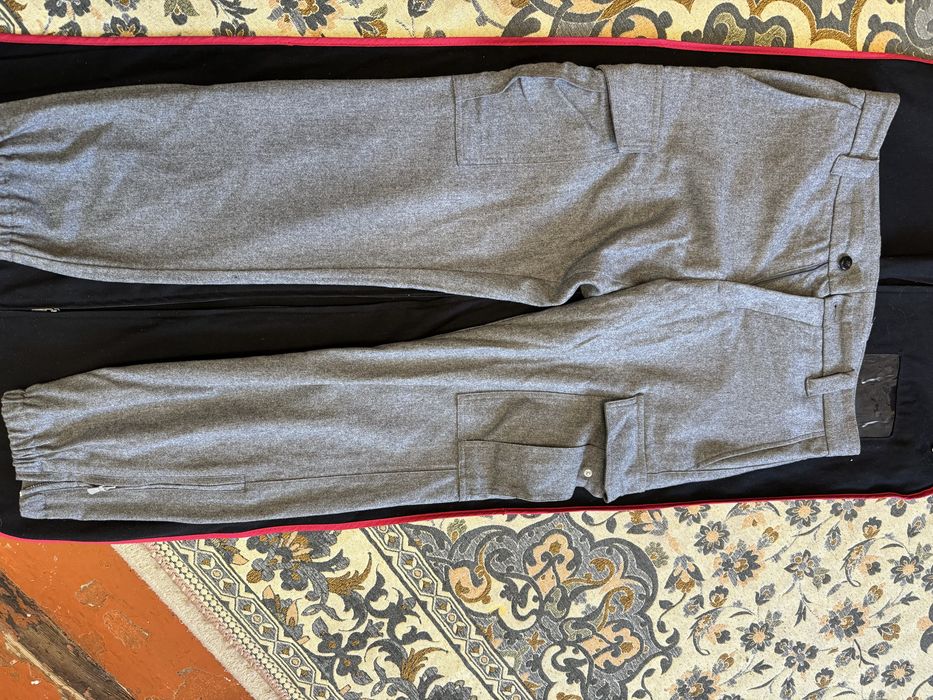 Брюки от Eleventy , оригинал