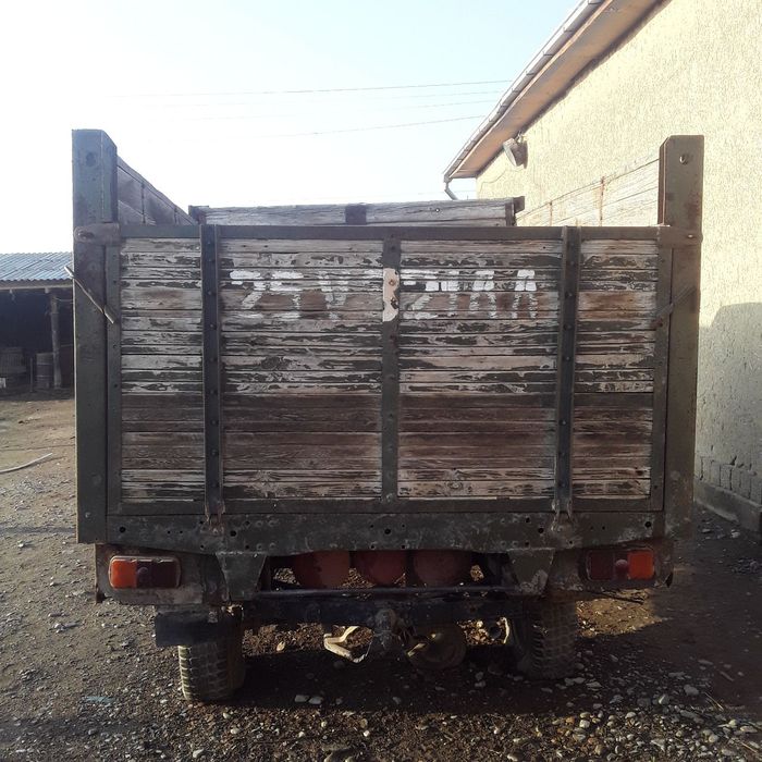 Уваз сотилади холати яхши ёкилги газ нархи олган одам барака топади