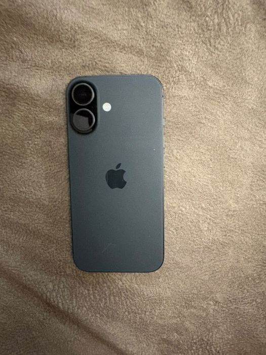 Iphone 17 в хорошем состоянии