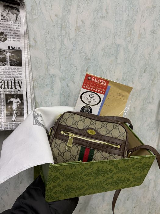 Продам сумки. С каробками. Сертификатами