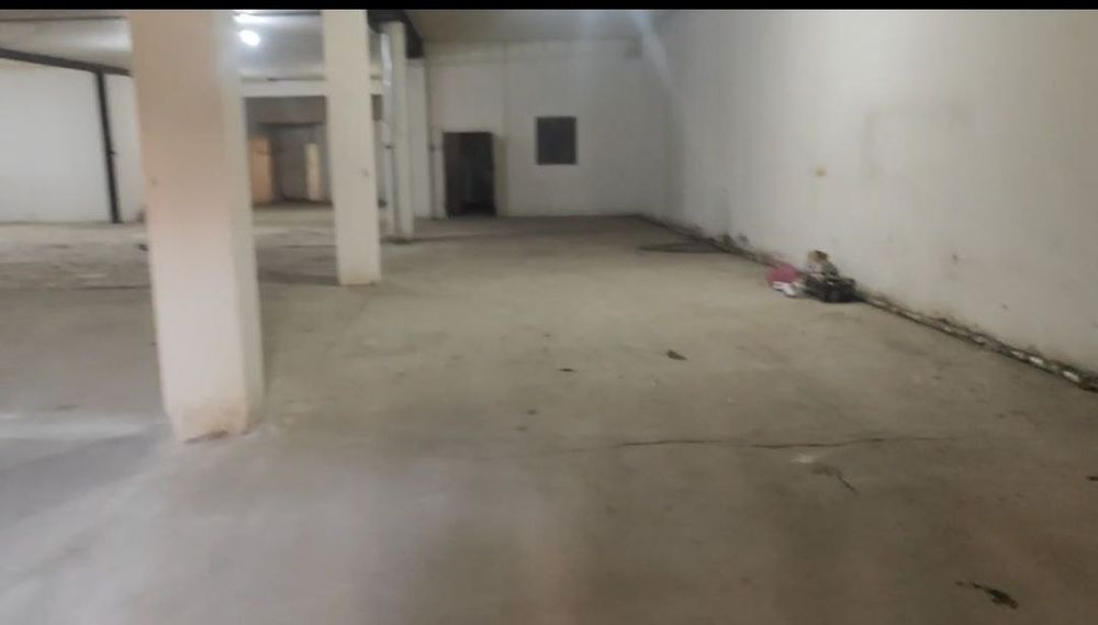 Помещение  1000 м на участке под склад или цех на Южном вокзале