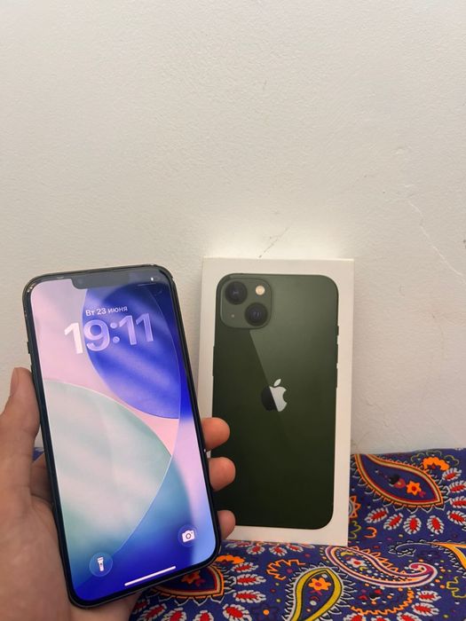 iPhone 13 акб 82%