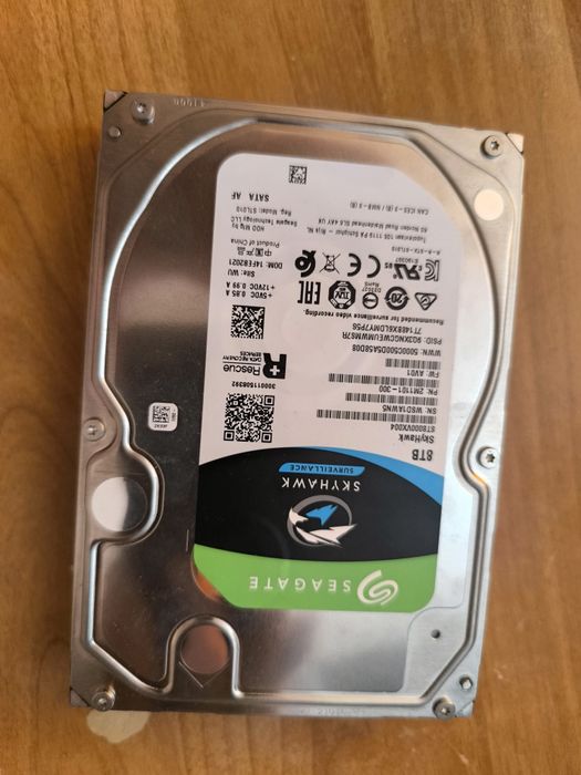 Жёсткий диск 8 терабайт