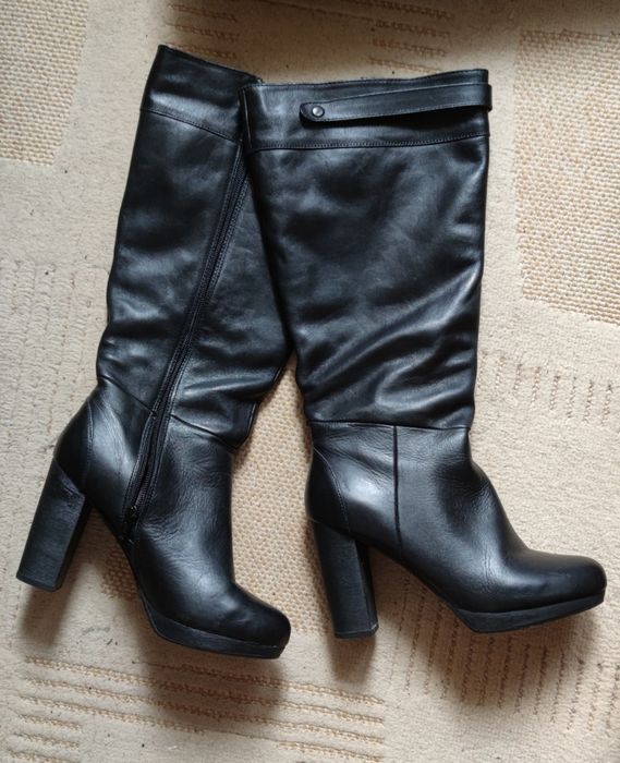 Cizme piele naturala negre 38 Vând/Schimb