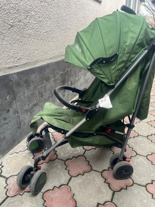 Продам коляску        .