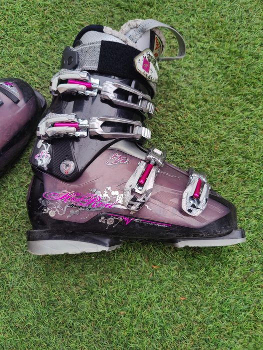 Clapari Nordica dama marime 38, 24.5cm