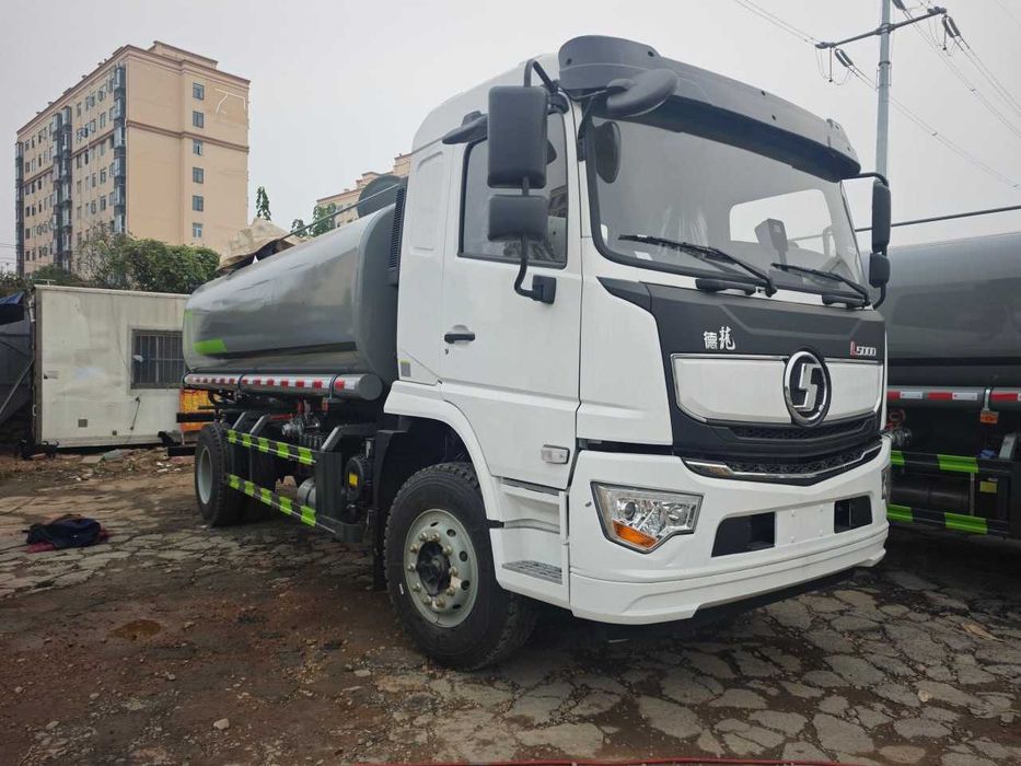 Водовоз. Shacman L5000 15 куб. Янги. Sotuvda tayyor.