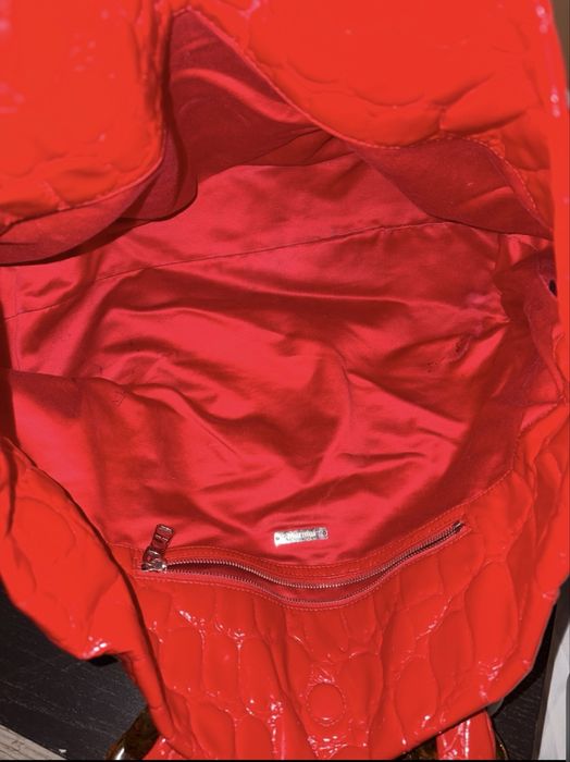 Geantă Miu Miu originală, piele lăcuită, stare impecabilă