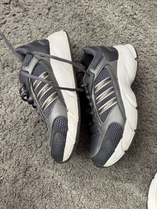 Adidas маратонки