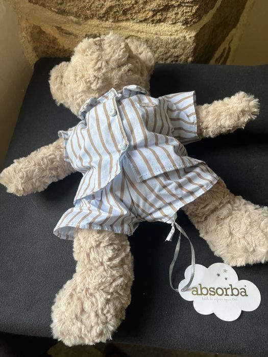 Много сладка детска играчка мече на Френската фирмата Absorba