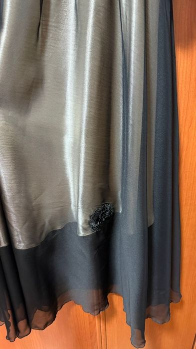 Vand rochie de seara