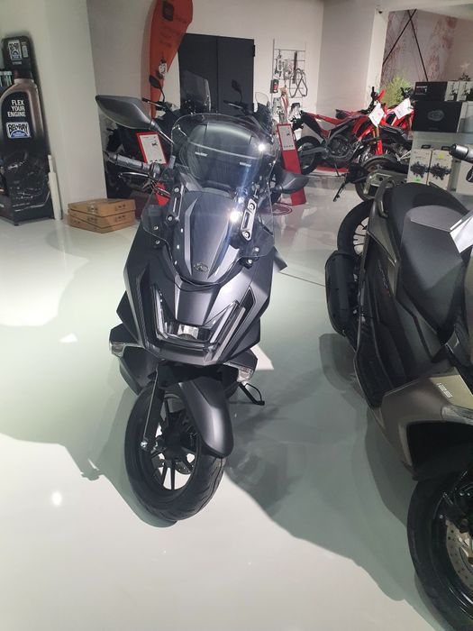Scuter Kymco Sky Town 125cc