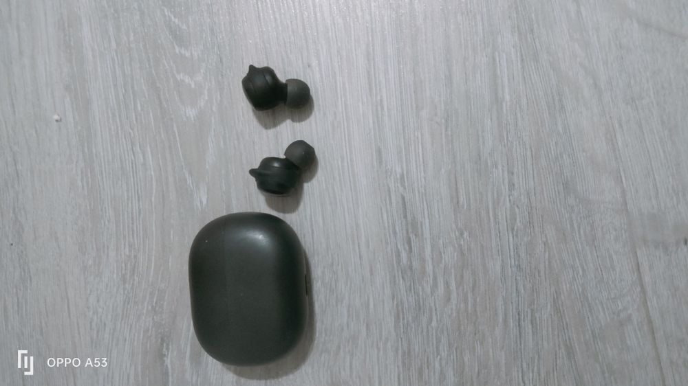 Продам redmi boods