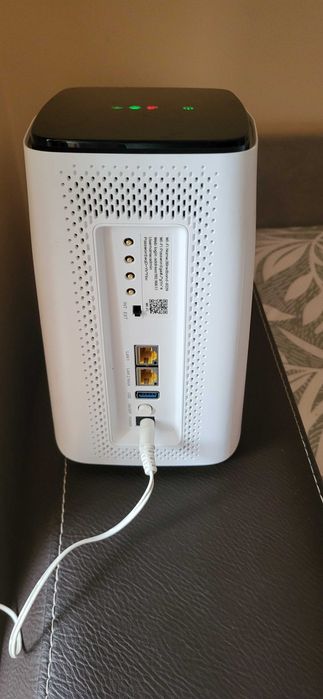 Zyxel 5G NR5103E 5G Wi-Fi Mesh  Router  deosebit liber de retea