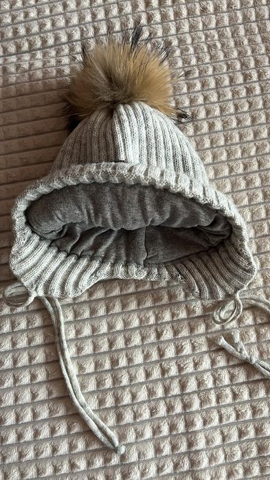 Продается детская шапка очень теплая